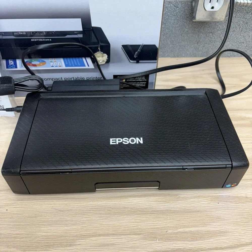 Epson WorkForce WF-110 Inkjet Mobile Printer Rechargeable Portable EUC
